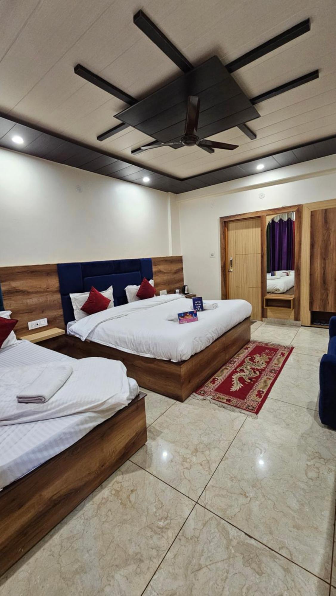 Green View Hotel And Restaurant ماكليود غانج المظهر الخارجي الصورة