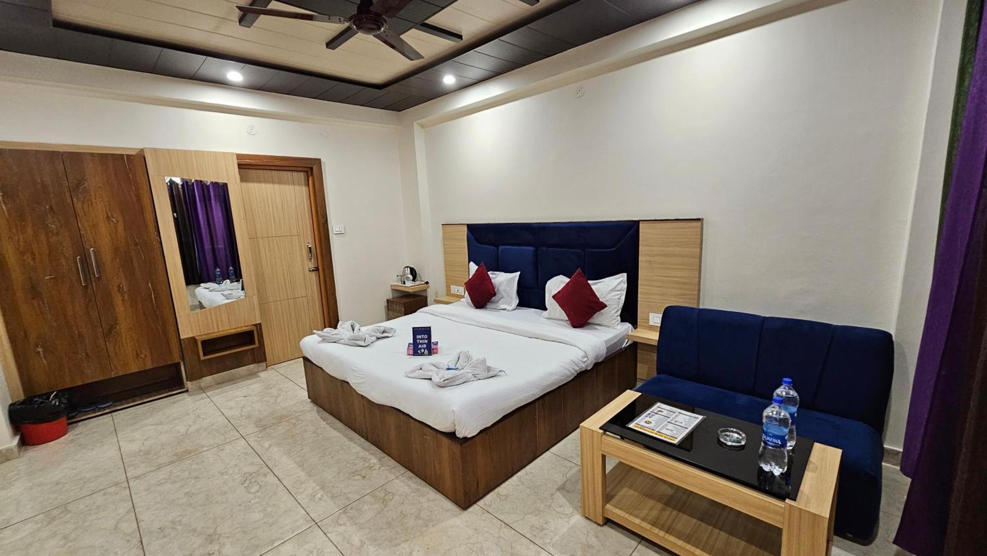 Green View Hotel And Restaurant ماكليود غانج المظهر الخارجي الصورة