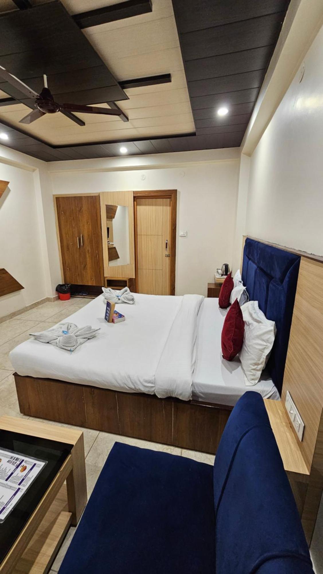 Green View Hotel And Restaurant ماكليود غانج المظهر الخارجي الصورة